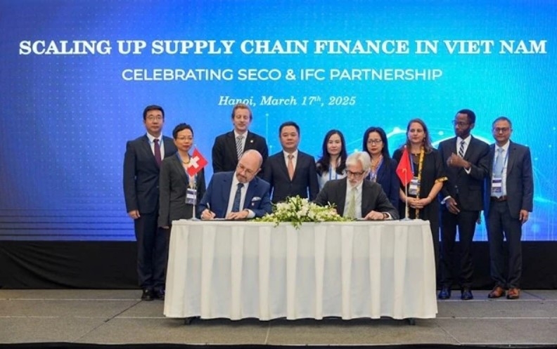 IFC, Switzerland expand support for supply chain finance in Vietnam